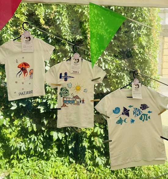 T-kreklu apgleznošana