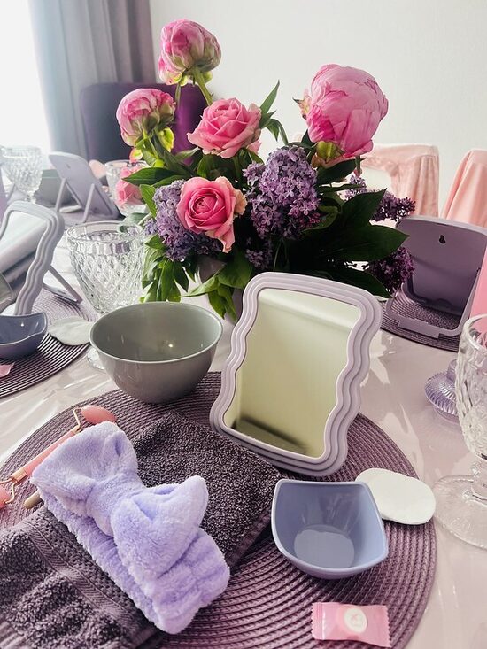 SPA ballīte mazām dāmām